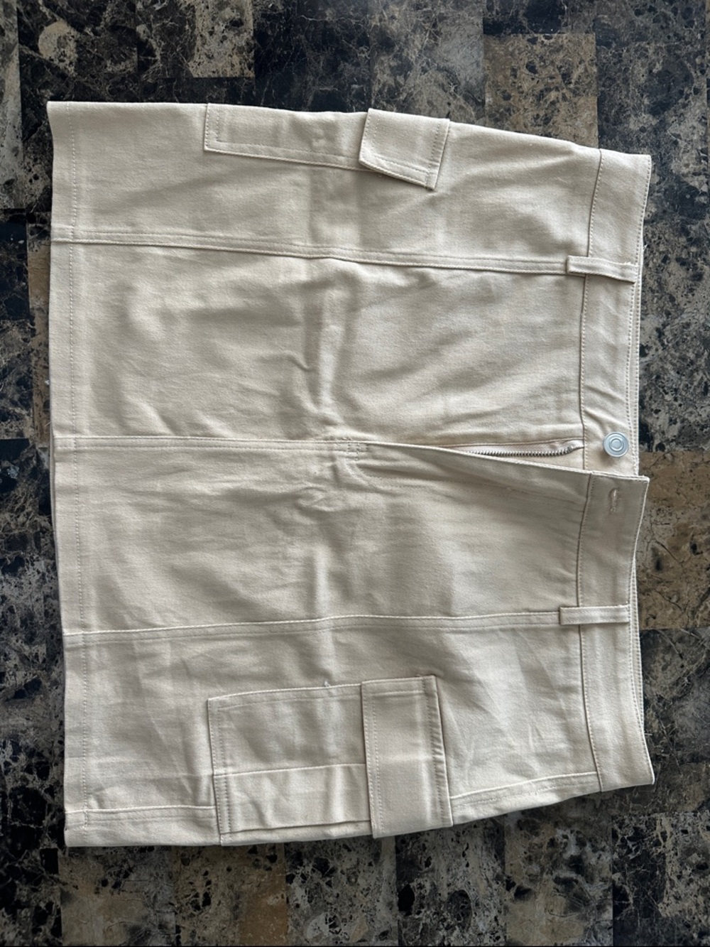 Windsor Cream Cargo Shorts